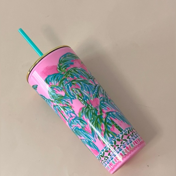 Lilly Pulitzer acrylic tumbler with a reusable straw - Picture 4 of 9